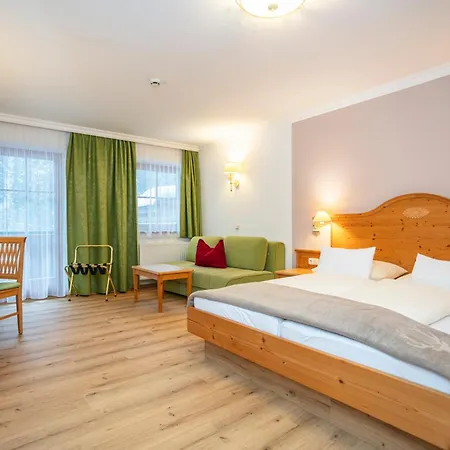 Oberwirt - Nahe An Saalbach Und Zell Am See, Sommercard Otel
