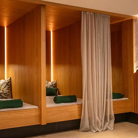Hotel Oberwirt - Nahe An Saalbach Und Zell Am See, Viehhofen Sommercard 4*