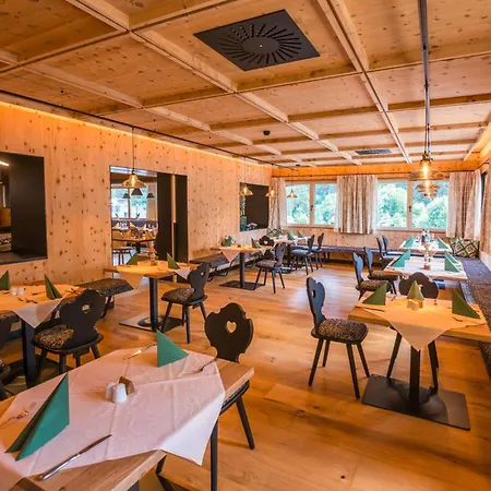 Hotel Oberwirt - Nahe An Saalbach Und Zell Am See, Viehhofen Sommercard