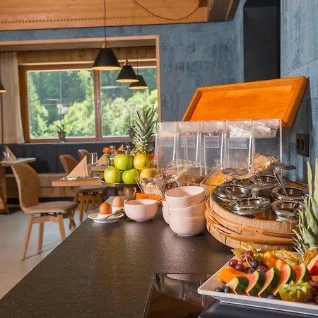 Hotel Oberwirt - Nahe An Saalbach Und Zell Am See Hotel