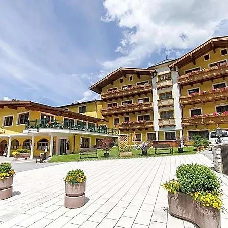 Hotel Oberwirt - Nahe An Saalbach Und Zell Am See, Viehhofen Sommercard Hotel