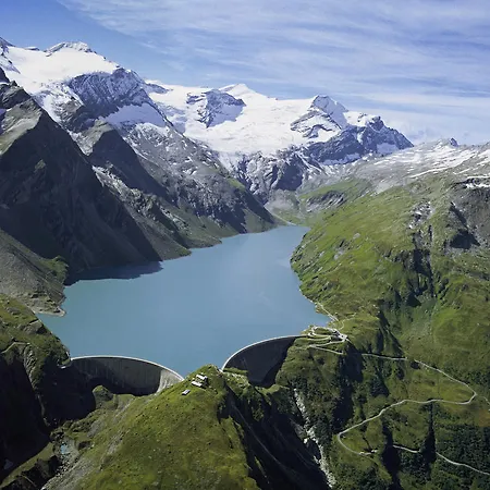 Отель Oberwirt - Nahe An Saalbach Und Zell Am See, Sommercard Фихофен