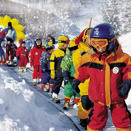 Oberwirt - Nahe An Saalbach Und Zell Am See, Sommercard Отель 4*