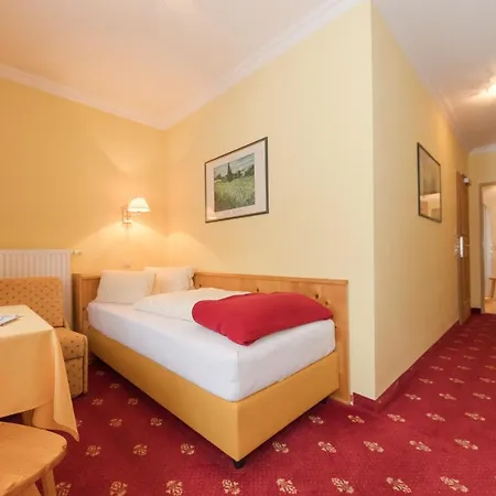 Hotel Oberwirt - Nahe An Saalbach Und Zell Am See