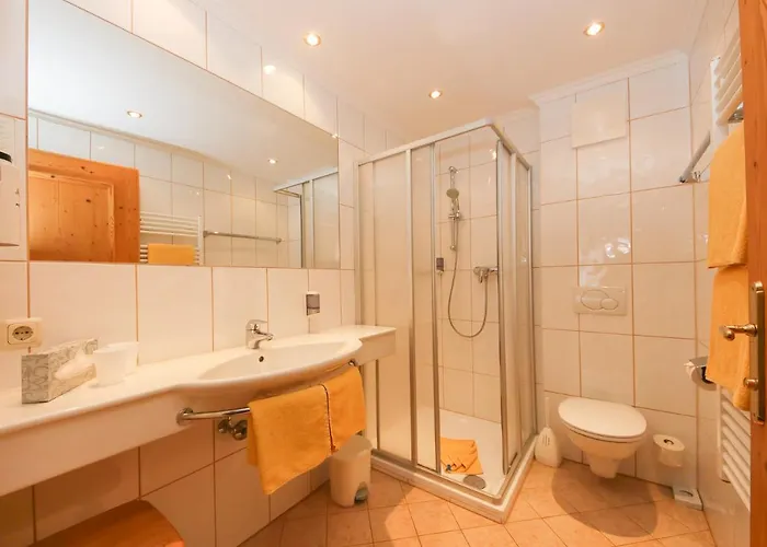 Ξενοδοχείο Oberwirt - Nahe An Saalbach Und Zell Am See, Sommercard 4*